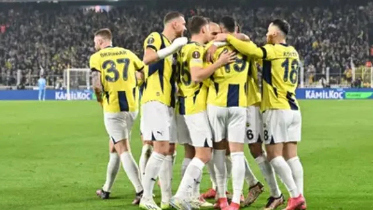 Fenerbahçe, UEFA Avrupa Ligi son 16 turu rövanş maçında İskoçya'nın