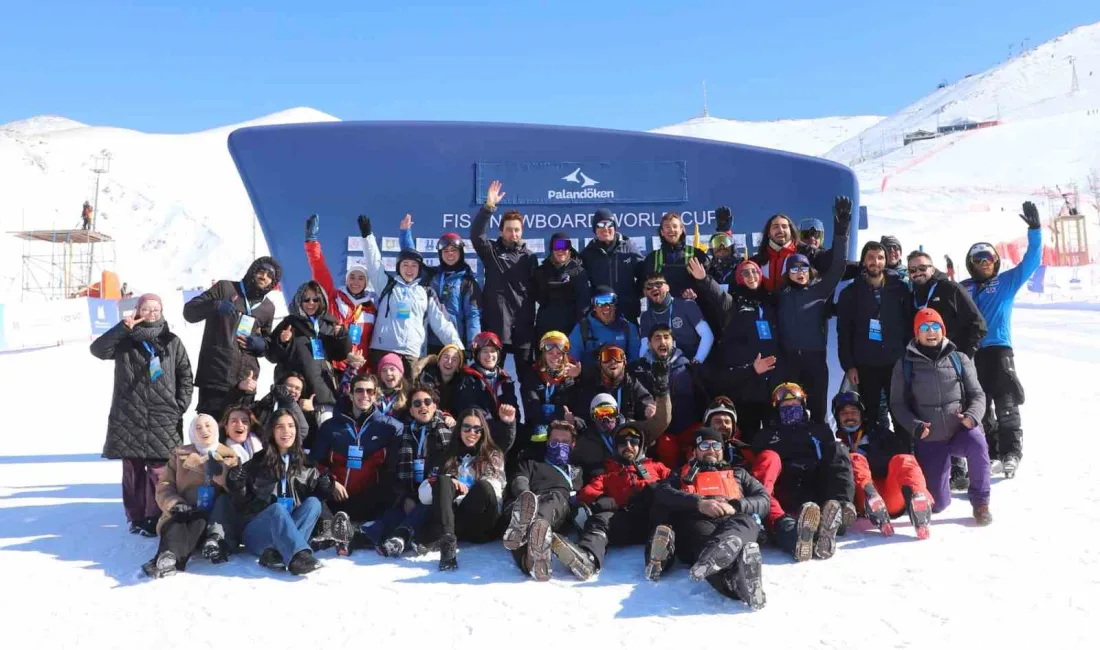 Erzurum'da düzenlenen FIS Dünya Snowboard Kupası'nda 19 ülkeden 175 sporcu