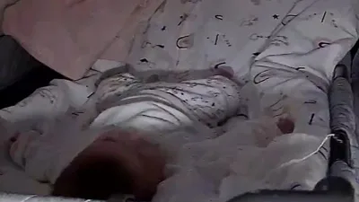 Hakkari'de yaşanan 4.8 büyüklüğündeki deprem anında evdeki güvenlik tedbirleri sayesinde