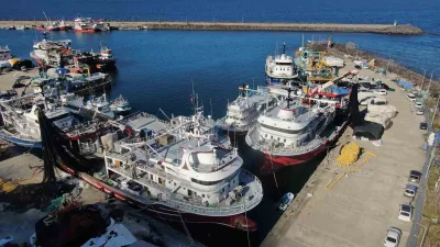 Balıkçılar av yasağı öncesinde hamsinın azalması nedeniyle erken sezonu kapatıp