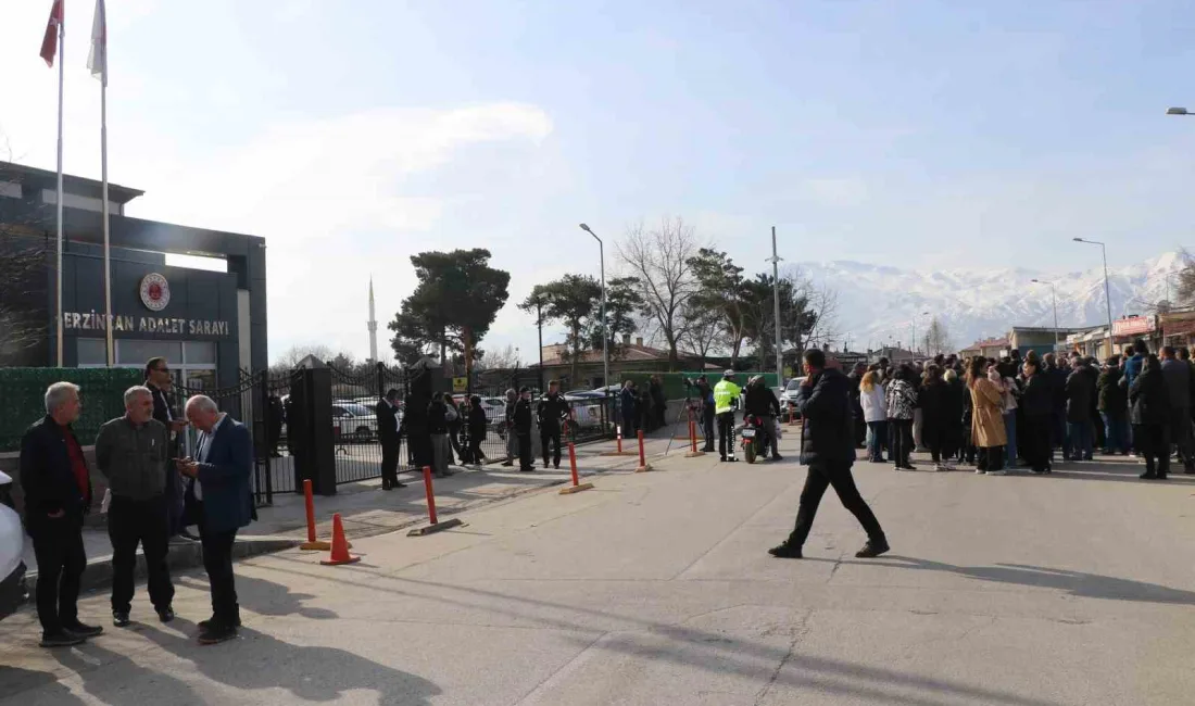 Erzincan’ın İliç ilçesinde altın madeninde heyelan sonucu 9 işçi öldü.