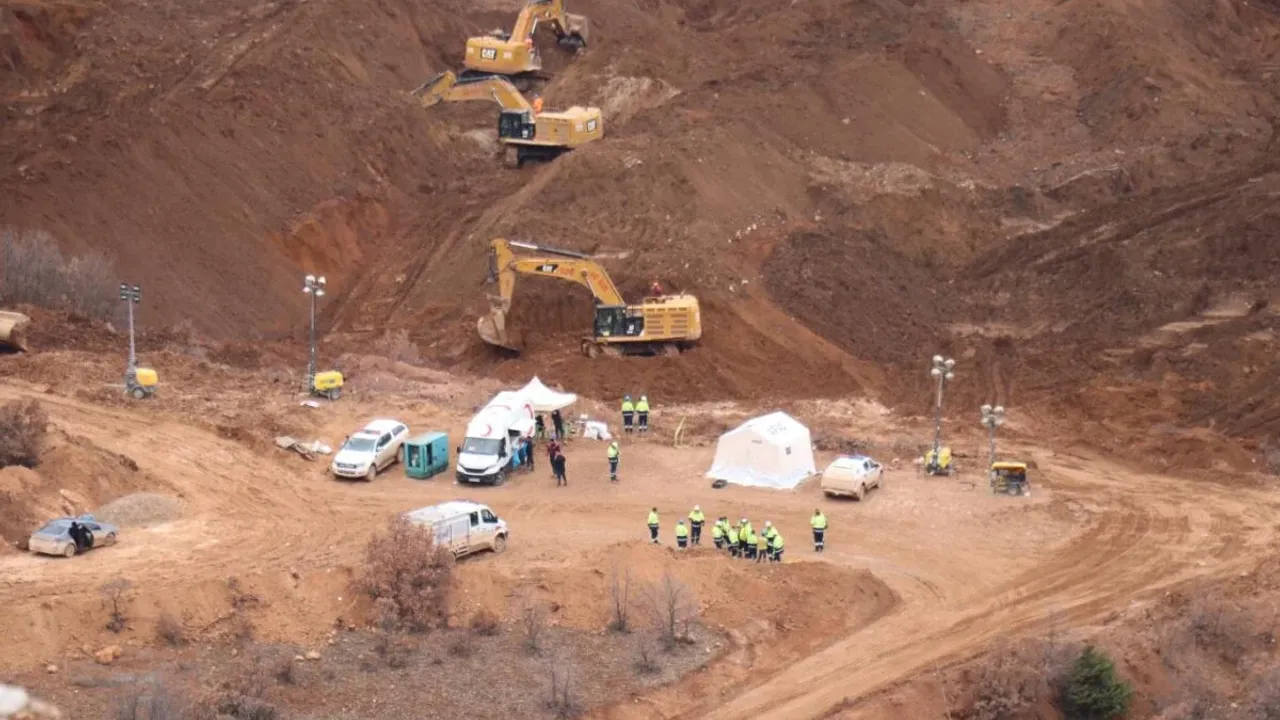 Erzincan’ın İliç ilçesindeki altın madeninde 9 işçinin hayatını kaybetmesine neden