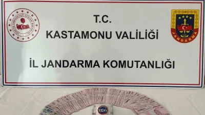 Kastamonu'da jandarma ekipleri tarafından uyuşturucu ticareti yaptığı belirlenen G.C. ve