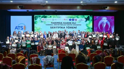 "Tarımda Kadın Eli" projesi ile Elmalı'da 100 kadın çiftçi eğitimlerini