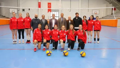 Gençlik Merkezi S.K. final için antrenmanlara başladı. Bayburt'un gururu, kadın