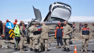 Kars'ta meydana gelen kazada Ali Aydın hayatını kaybederken, 6 kişi