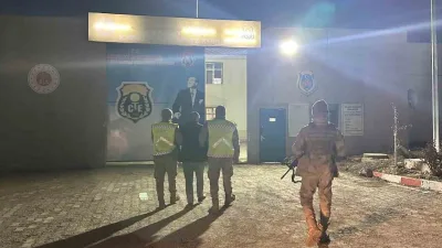 Kars'ta vergi kaçakçılığı suçundan aranan ve 3 yıl hapis cezası