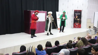 Kartepe Belediye Başkanı Mustafa Kocaman, Ramazan etkinliklerine katılarak çocuklarla bir