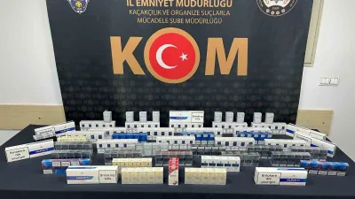 Kastamonu'da polis ekipleri, tütün kaçakçılığı operasyonunda 448 paket gümrük kaçağı