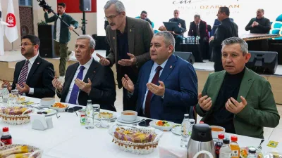 Keçiören Belediye Başkanı Dr. Mesut Özarslan'ın ev sahipliğinde şehit aileleri