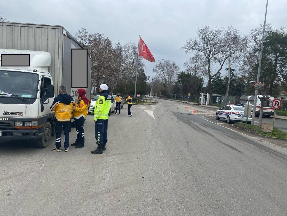 Kırklareli Jandarma Komutanlığı ekipleri, 20 bin 340 aracı denetleyerek 307