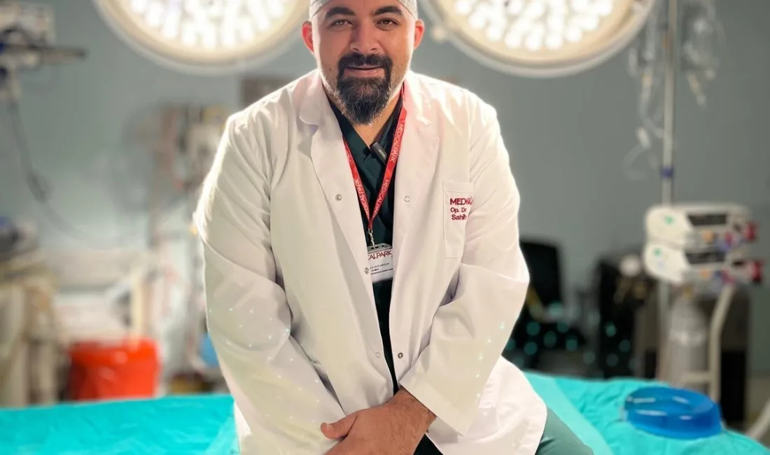 Gastroenteroloji Cerrahisi Uzmanı Opr. Dr. Salih Can Çelik, kolon kanserine