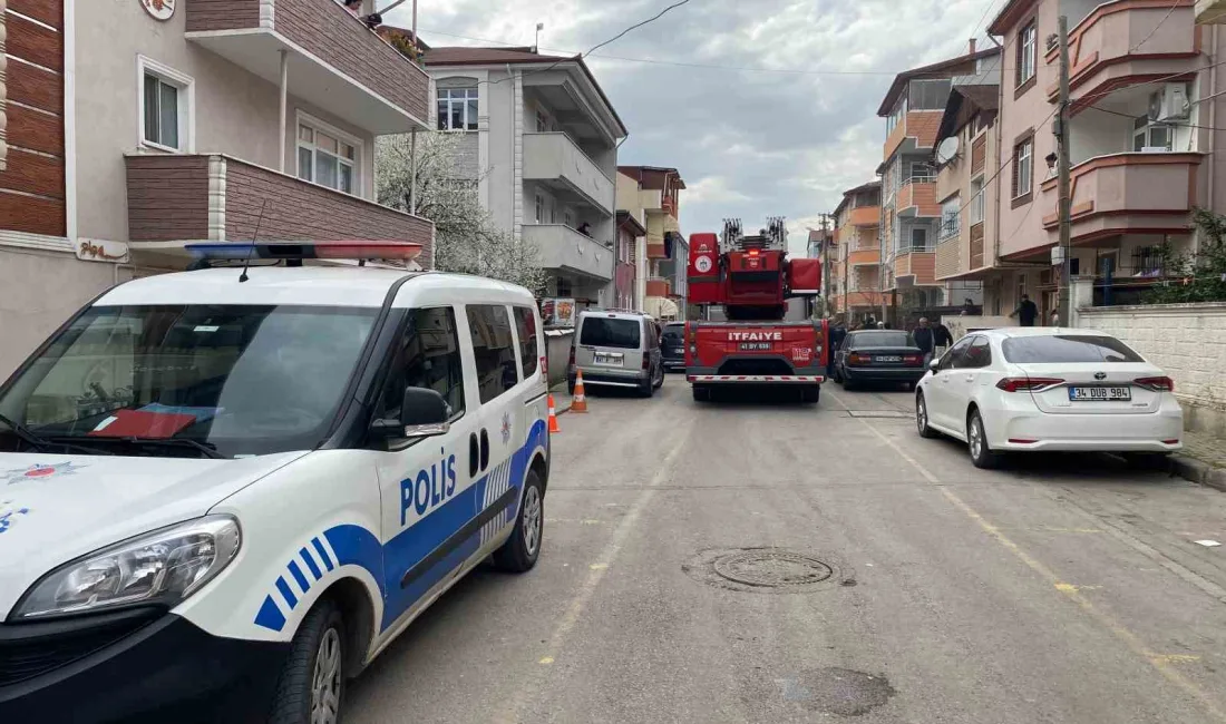 Kocaeli'nin Körfez ilçesindeki bir apartmanda çıkan yangın akvaryumun elektrik tesisatından