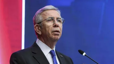 Ankara Büyükşehir Belediye Başkanı Mansur Yavaş, İstanbul Büyükşehir Belediye Başkanı