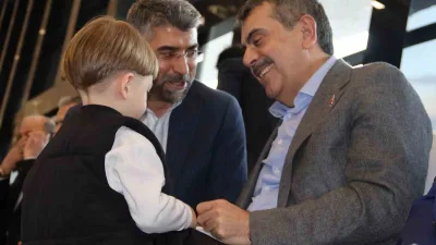 Milli Eğitim Bakanı Yusuf Tekin, Erzurum'da düzenlenen programlara katılarak milli
