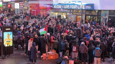 New York'un Times Meydanı'nda Ramazan ayı coşkusu yaşandı. Binlerce Müslümanın