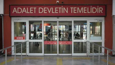 Kocaeli'de şizofren hastası olduğunu iddia ettiği oğlu tarafından bıçaklanan F.Ç,