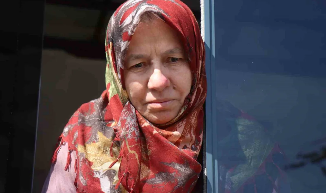 Ferizli ilçesinde okul müdürünün boğazını kesen M.H.'nin annesi Hanife Harbi,