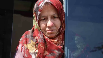 Ferizli ilçesinde okul müdürünün boğazını kesen M.H.'nin annesi Hanife Harbi,