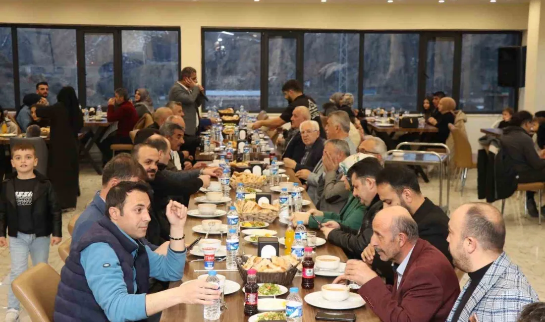 MHP Oltu Belediyesi Meclis Üyesi Hakan Serdar Er'in düzenlediği iftar