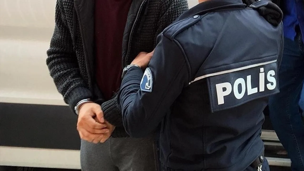 İstanbul Saraçhane’de düzenlenen gösteriler sonrası, Cumhurbaşkanı Erdoğan ve ailesine hakaret