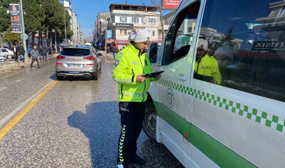 Ordu'da yapılan trafik denetimlerinde son bir haçta 21 bin 854