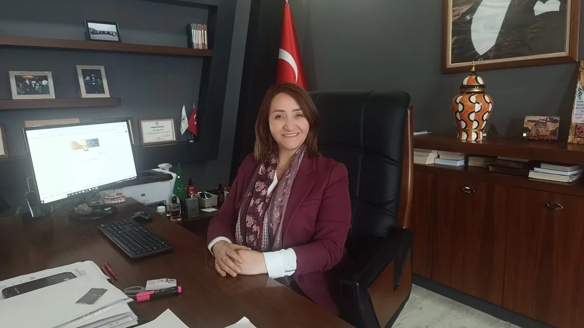 Pazaryeri Belediye Başkanı Zekiye Tekin, çene ameliyatı geçirdi. Ameliyatın başarılı