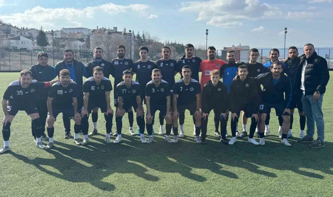 Pazaryerispor, deplasmanda İçköyspor'u 5-0'lık skorla yenerek liderliğini sağlamlaştırdı. Başkan Zekiye