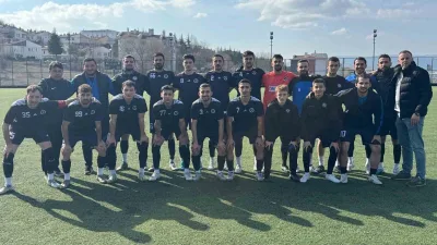 Pazaryerispor, deplasmanda İçköyspor'u 5-0'lık skorla yenerek liderliğini sağlamlaştırdı. Başkan Zekiye