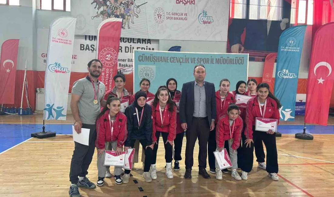 Bayburt Rekabet Kurumu Kız Anadolu Lisesi Futsal Takımı, Gümüşhane'deki müsabakalarda