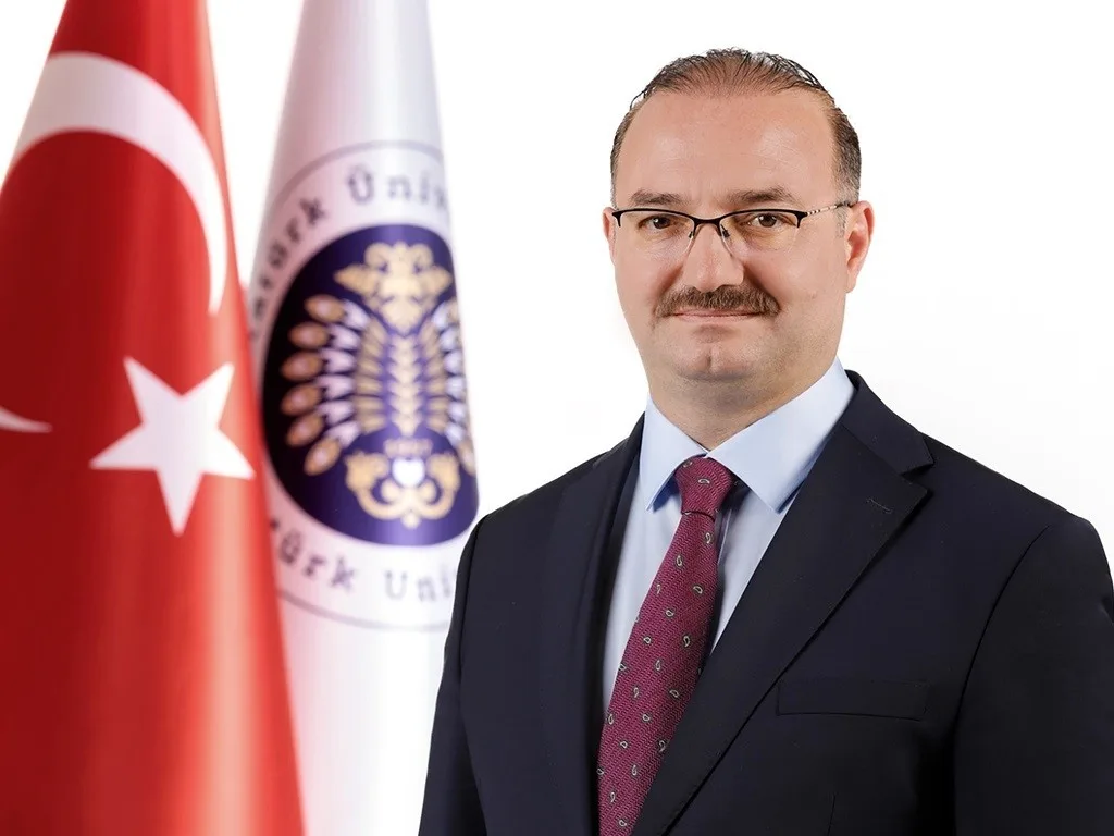 Atatürk Üniversitesi Rektörü Prof. Dr. Ahmet Hacımüftüoğlu, Erzurum'un düşman işgalinden