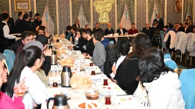 YÖK Başkanı Prof. Dr. Erol Özvar, Erzurum'da gençlerle sahur programında