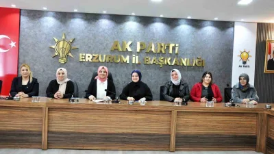 AK Parti Erzurum İl Kadın Kolları Başkanı Beyza Saltuklu Özdemir,