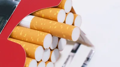 Cumhurbaşkanı Kararı ile sigaralardaki ÖTV oranı düşürülürken, maktu vergi artırıldı.