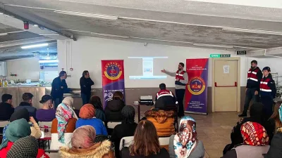 Sinop'un Boyabat ilçesinde uyuşturucuyla mücadele kapsamında annelere yönelik bilgilendirme eğitimi
