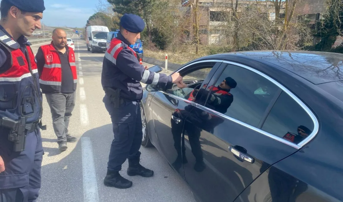 Sinop'ta düzensiz göçle mücadele kapsamında Jandarma, Göç Müdürlüğü ve Sahil