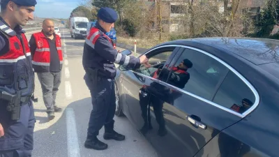 Sinop'ta düzensiz göçle mücadele kapsamında Jandarma, Göç Müdürlüğü ve Sahil