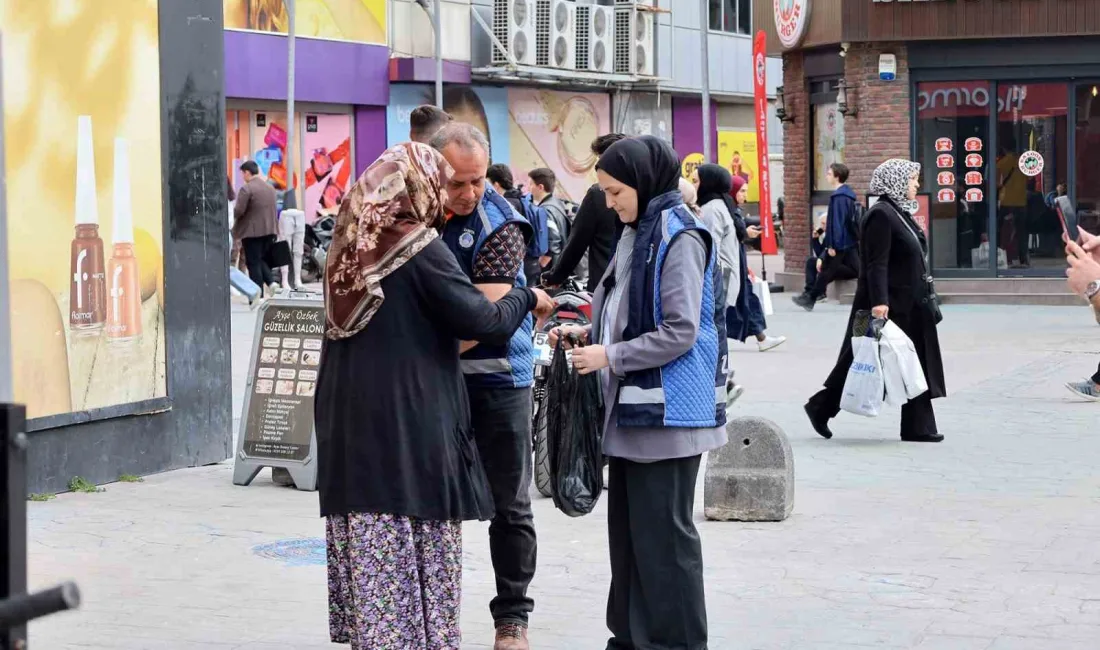 Sakarya'da zabıta ekipleri, Ramazan ayında duyguları sömüren dilencilere yönelik denetimleri