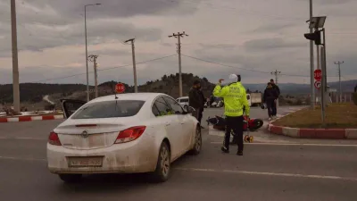 Kütahya’nın Tavşanlı ilçesinde otomobil ile motosiklet çarpışması sonucu 1 kişi