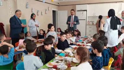 Erzurum'da, Palandöken İlçesi Müftülüğü tarafından düzenlenen 4-6 Yaş Kur'an Kursu'nda