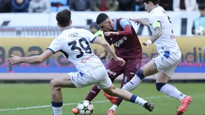 Trabzonspor U19, evindeki UEFA Gençlik Ligi maçında Atalanta'yı penaltılarla 5-3