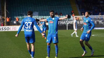 Çaykur Rizespor, Alanyaspor'u 3-1 mağlup ederek galibiyetle ayrıldı. Ghezzal, Sowe
