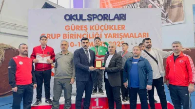 Eren Dursun Turan, Battal Alpkılıç'tan devraldığı Erzurum Güreş İl Temsilciliği