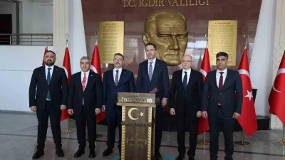 Enerji ve Tabii Kaynaklar Bakanı Alparslan Bayraktar ile Azerbaycan Enerji