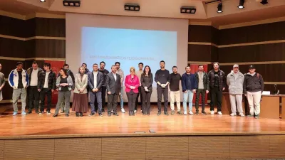 2025 Aile Yılı kapsamında Erzurum'da gerçekleşen konferansta, aile kurumunun gençler