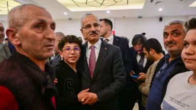 Ulaştırma ve Altyapı Bakanı Abdulkadir Uraloğlu, Ankara’yı birçok noktaya yüksek