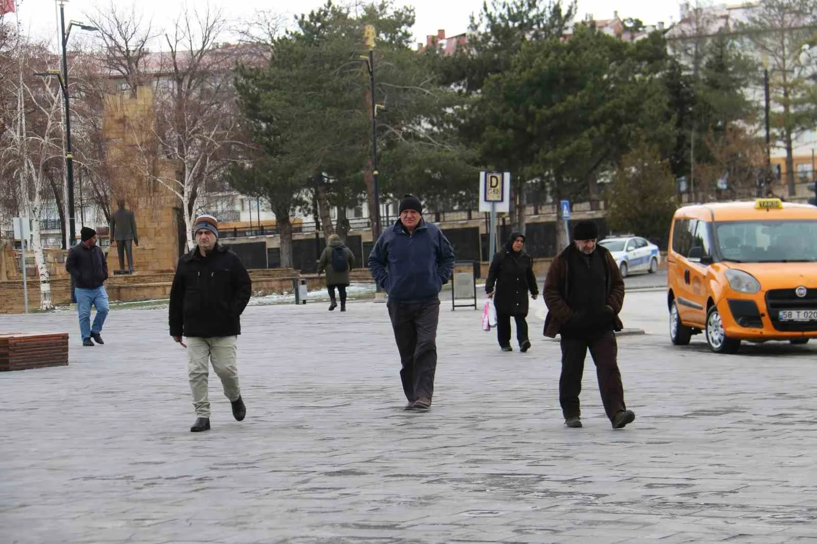 Uzman Klinik Psikolog Kerime Begüm Özkaya, mutluluğun hayat kalitesini doğrudan