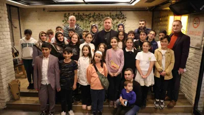 Erzincan Valisi Hamza Aydoğdu, öğrencilerle buluşarak Kadir Gecesi ve Ramazan