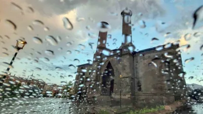 Meteoroloji 12. Bölge'de bulutlu ve sağanak yağışlı hava bekleniyor. Erzincan'da