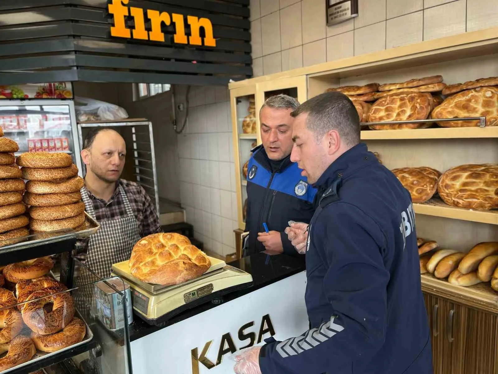 Yakutiye Belediye Başkanı Mahmut Uçar, vatandaşların sağlık ve huzuru için